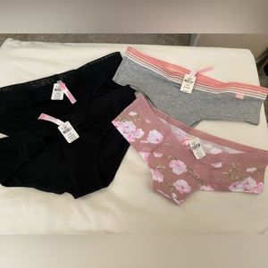 Bundle: 4 PINK/Victoria’s Secret Underwear, Size Medium